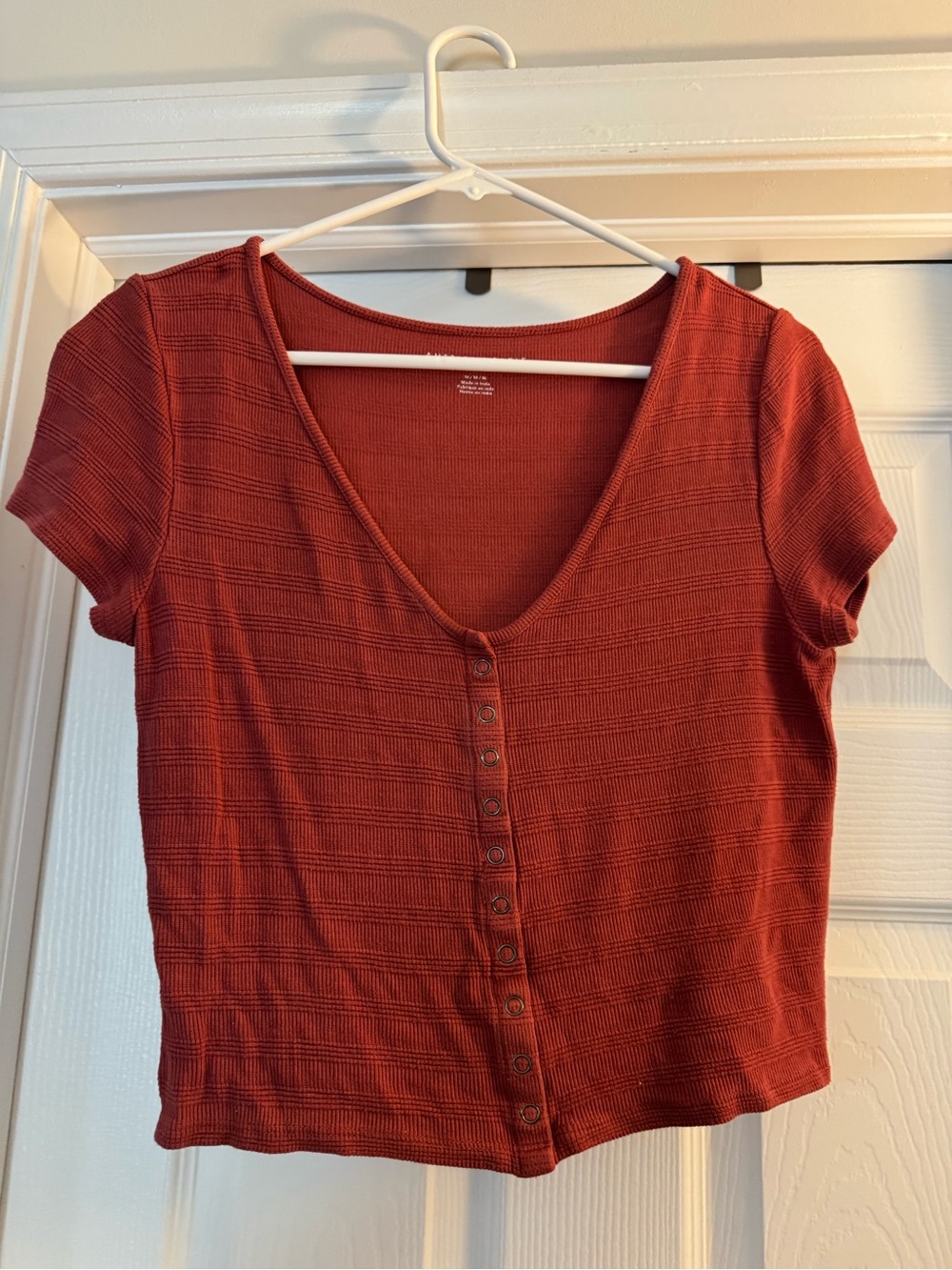 American Eagle Women's Short Sleeve Button-Front Ribbed Top - Rust